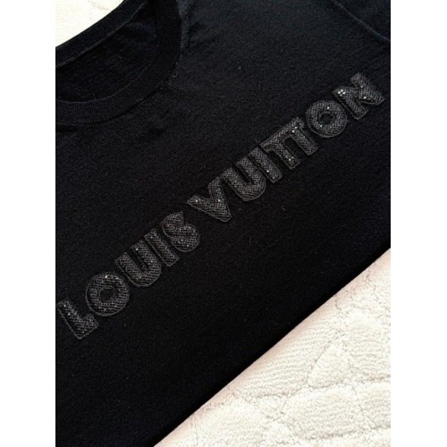 LV 25SS New Women's Logo Short Sleeve - Black LV 25SS New Women's Logo Short Sleeve - Black