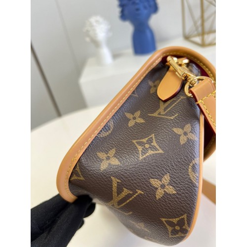 LV Diane - Fuchsia Monogram