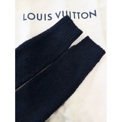 LV Logo Oatmeal Sweater - Black LV Logo Oatmeal Sweater - Black