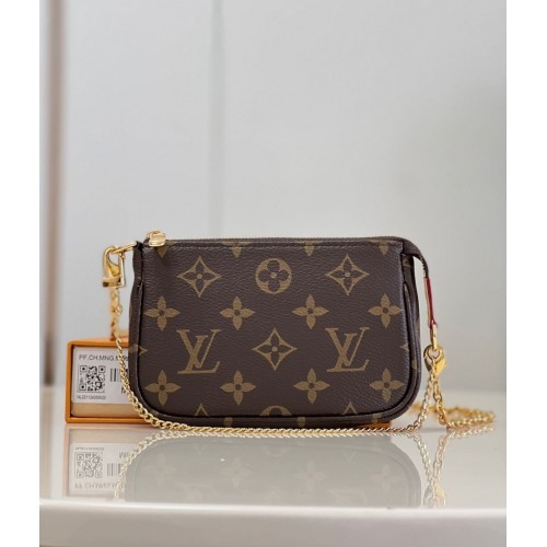 LV Multi Pochette Accessoires - Rose Clair