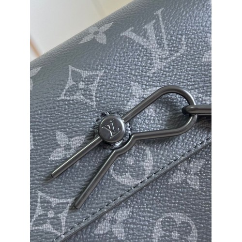 LV Steamer Wearable Wallet - Monogram Eclipse