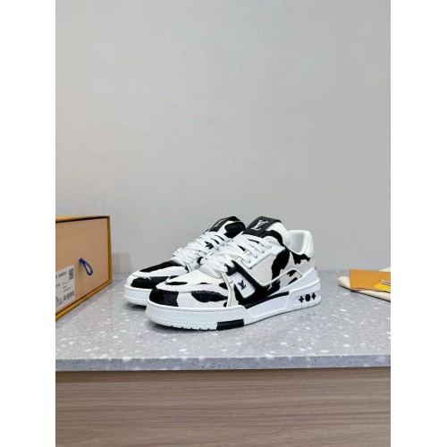 LV Trainer Sneaker - Black Cream