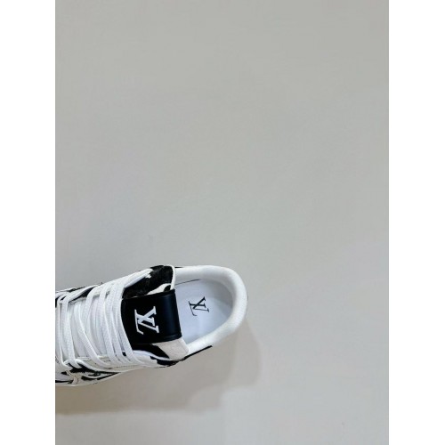 LV Trainer Sneaker - Black Cream