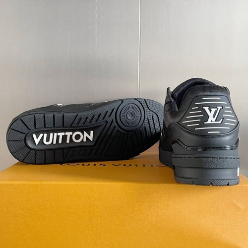 LV Trainer Sneaker - Black White