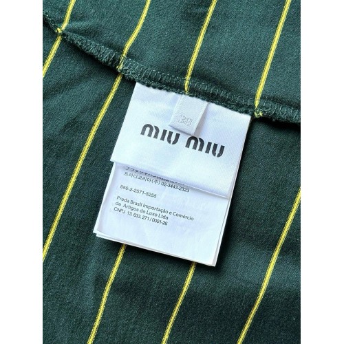 MIU MIU 2025SS Striped Pocket Slogan Long Sleeve - Green MIU MIU 2025SS Striped Pocket Slogan Long Sleeve - Green