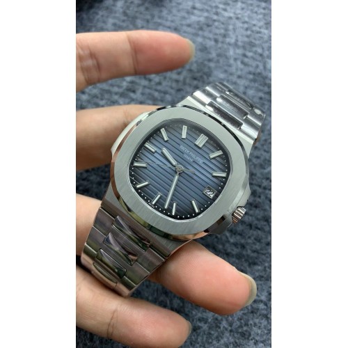 PATEK PHILIPPE Nautilus 5811G - 41MM White Gold