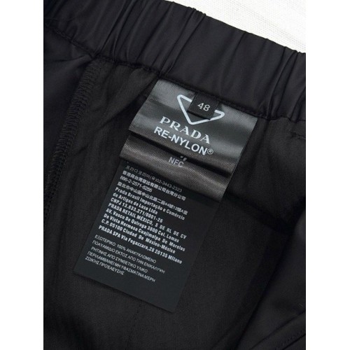 PRADA 25SS Triangle Logo Multifunctional Pocket Shorts - Black PRADA 25SS Triangle Logo Multifunctional Pocket Shorts - Black