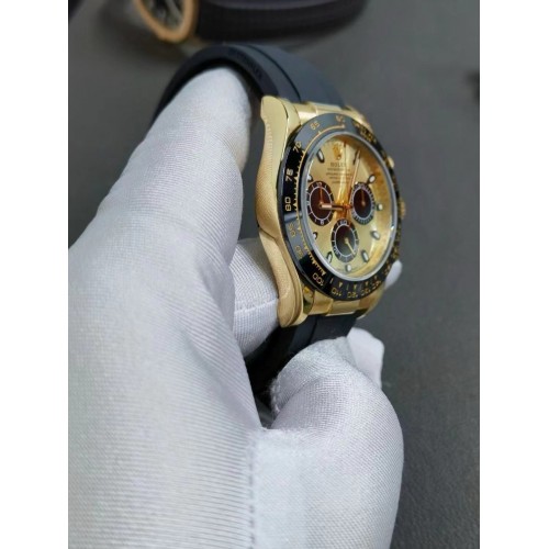 ROLEX Cosmograph Daytona 116518LN - 40MM (Shawn Yue)