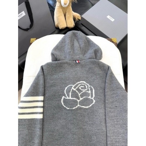 THOM BROWNE Classic Four Bar Rose Knit Cardigan - Grey THOM BROWNE Classic Four Bar Rose Knit Cardigan - Grey